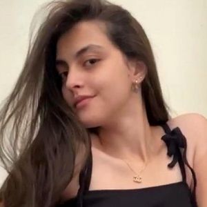 Meet your Posher, Reme